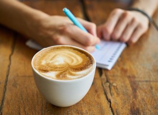 Ekologiczne alternatywy dla jednorazowych opakowań na eventy: Przewodnik po zrównoważonych wyborach e-opakowania_kubki z nadrukiem_12_3.jpg