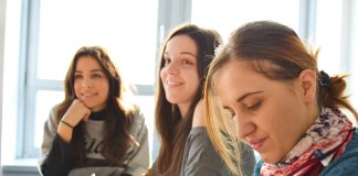 Kurs angielskiego dla dzieci nieśmiałych – jak stworzyć bezpieczną przestrzeń do mówienia? kurs angielskiego dla dzieci 1.jpg